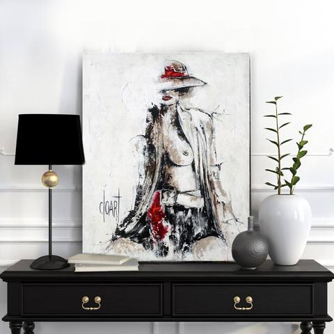 Femme au chapeau noir et blanc 2, tableau de Philippe Cloart, présenté dans un intérieur (mise en situation)